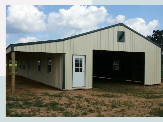 Строительство конюшен в Кондопоге