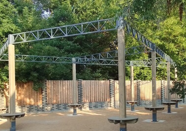 Терраса из металлоконструкций под ключ, проектирование, изготовление и монтаж от СтальСтрой-Кнп